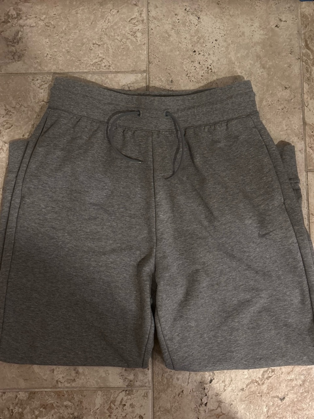 Nike Dri-FIT Gray Athletic Sweats — Size L 🩶